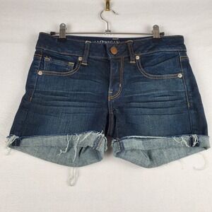 American Eagle Outfitters Cuffed Shorts Women's 6 Blue Denim Raw Hem High-Rise